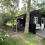 Bright & Spacious Family Steps From The Højby