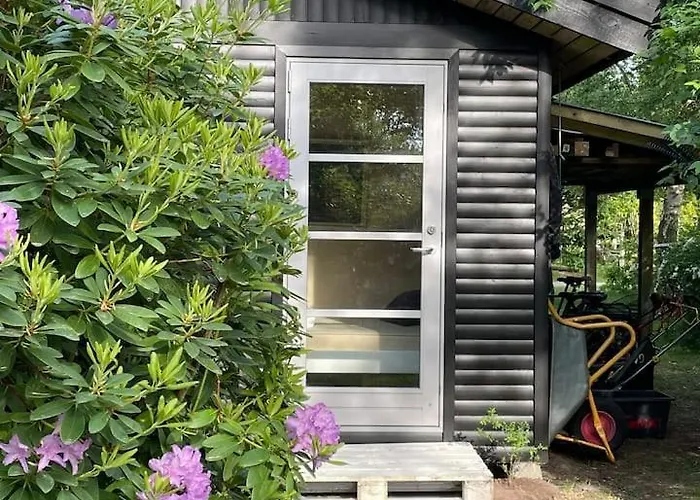 Bright & Spacious Family Steps From The Vakantiehuis