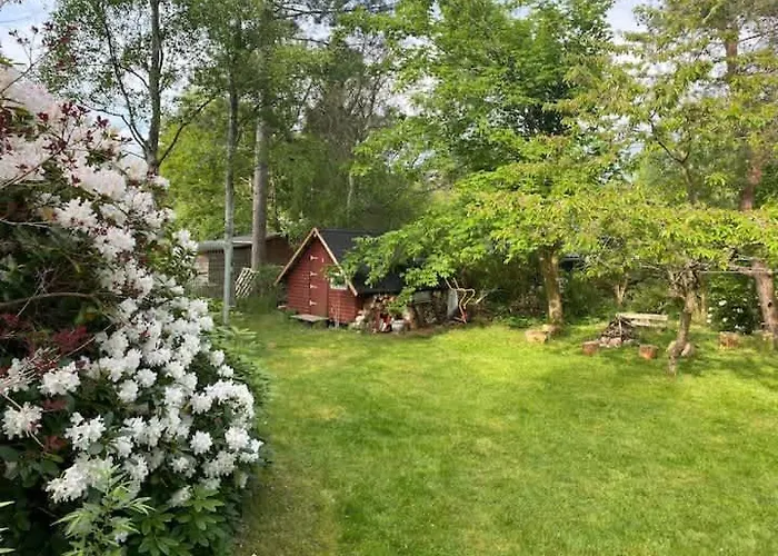 Bright & Spacious Family Steps From The
